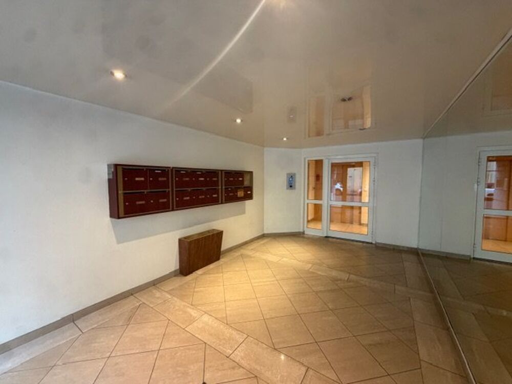   SAINT-ÉTIENNE BELLEVUE – LOCAL PROFESSIONNEL / BUREAUX OU APPARTEMENT – 96 M² Saint etienne