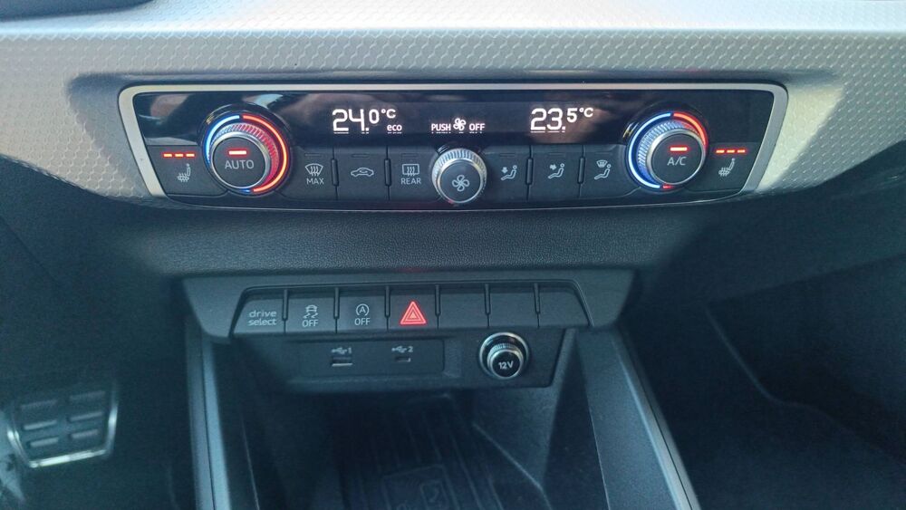 A1 TFSI 200 S tronic S line - Automatique Entretien constructeu 2019 occasion 26290 Donzere