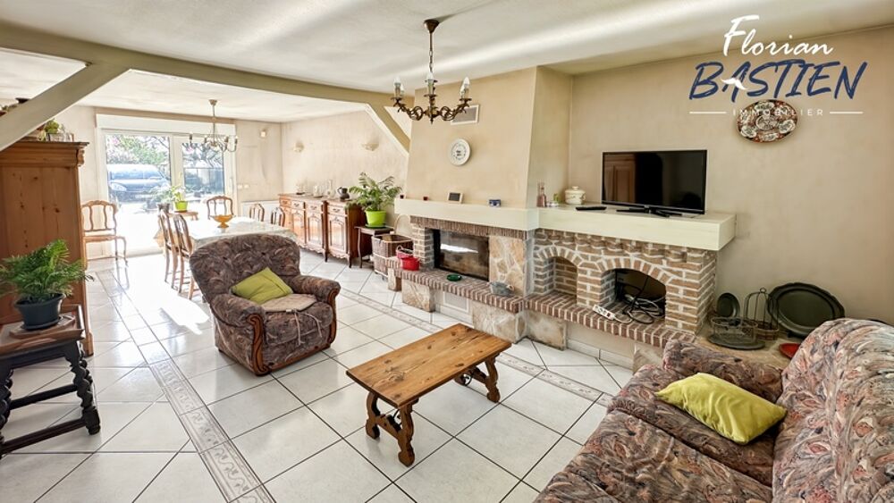 Maison individuelle semi plain-pied  5 chambres  Terrain de +1000 m²