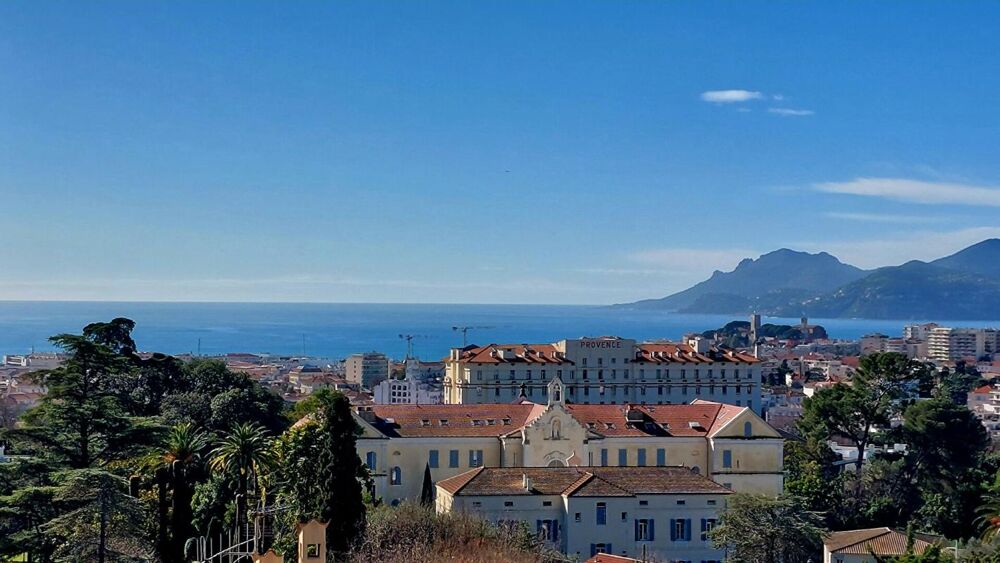 Vente Appartement Cannes Oxford , Vue Mer Panoramique , appartement 3 pièces 86.04 m² Cannes