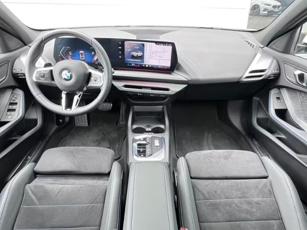 S&eacute;rie 1 d M Sport Panorama LED Sportsitze Kamara 2025 occasion 33700 Merignac