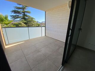  Appartement � vendre 4 pi�ces 83 m�