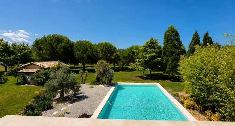 Maison authentique et contemporaine avec piscine et garage 167m2