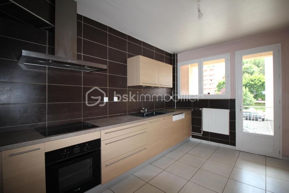 - Investisseur  Appartement 4 pièces  75 m²