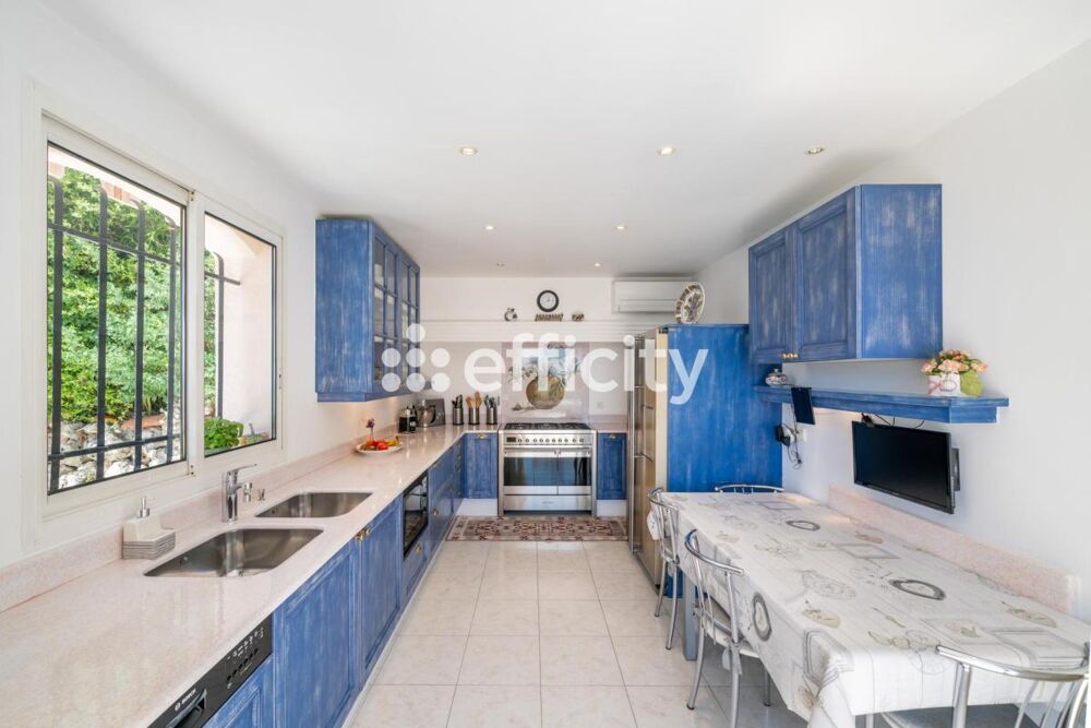 à vendre  Villa Mandelieu-la-Napoule (06210)