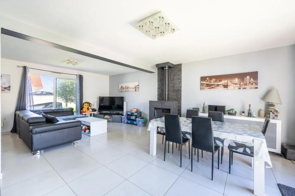 Vente Maison Maison de 10 pièces de 201 m² à Mézières-sur-Seine Mezieres sur seine