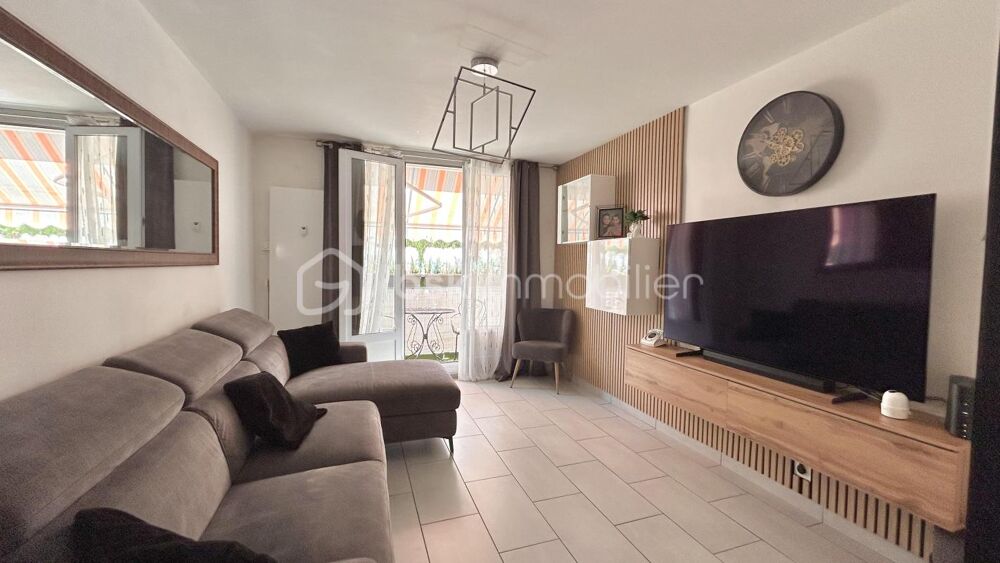 EXCLUSIVITÉ  COUP DE COEUR  T4 67 m² avec balcon, cave et parking
