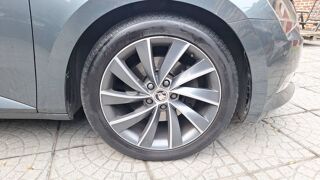 Superb 2.0 TDI 190 4x4 DSG7 Laurin & Klement - Automatique 2018 occasion 59300 Valenciennes