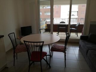  Appartement à louer 2 pièces 45 m²