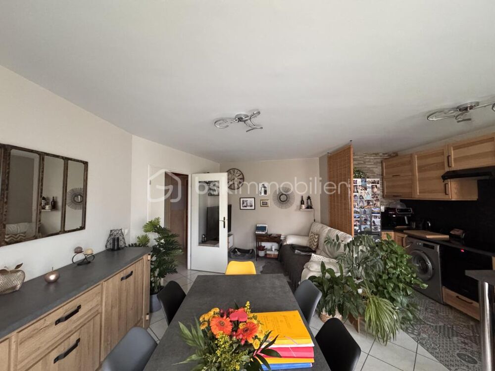 Vente Appartement Appartement 3 pièces avec balcon et stationnement en sous-sol - Vert-Galant - DPE C Villepinte