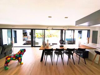  Maison � vendre 4 pi�ces 190 m�