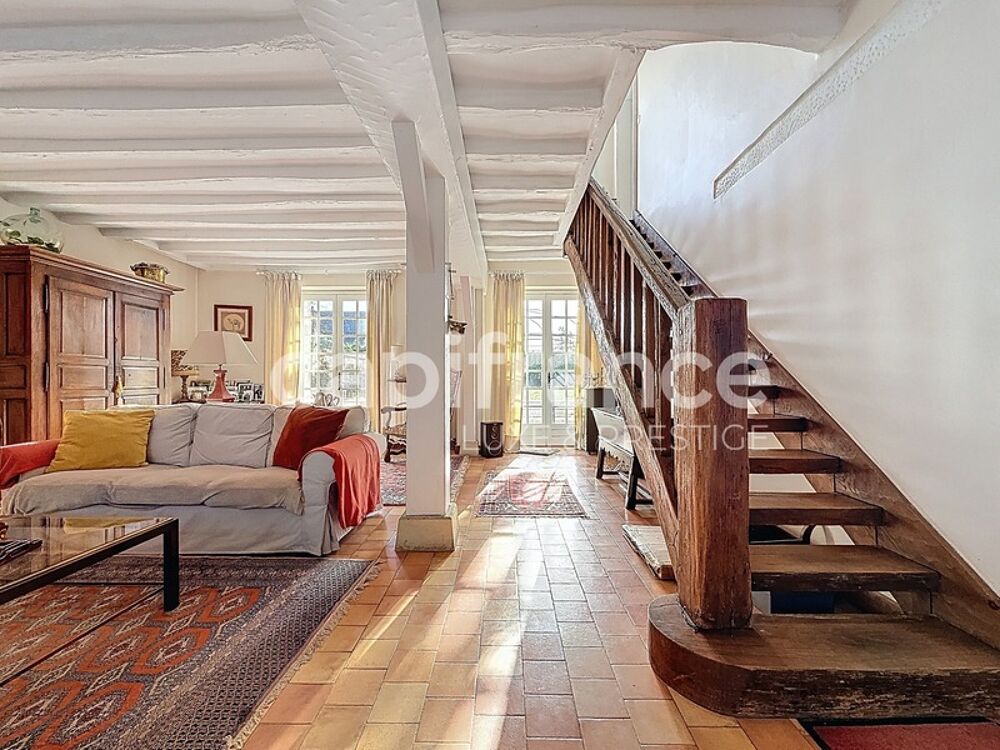 Vente Maison Propriété d'exception 275 m2 à Cheillé, avec dépendances et terrain à bâtir Cheille