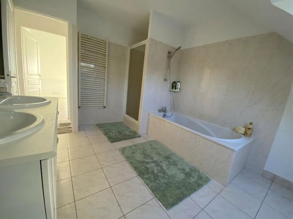 Vente Maison Maison  Val de Cens  4 chambres 115 m² jardin Garage en sous-sol Orvault