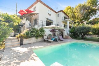  Villa � vendre 7 pi�ces 312 m�