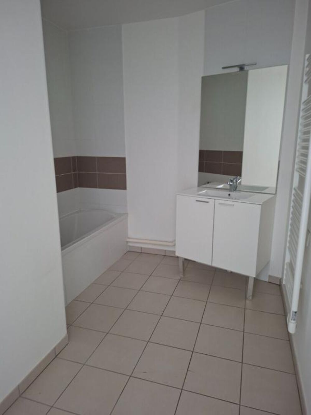 Location Appartement T3 de 67 m² à Oullins-Pierre-Bénite à partir de 718,46  CC Pierre benite
