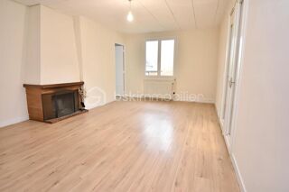  Immeuble à vendre 6 pièces 103 m²
