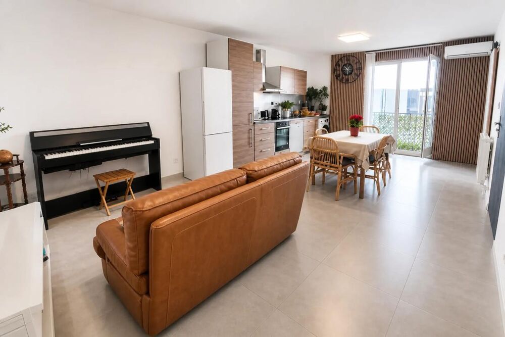 Bel appartement divisible et parking facile à proximité