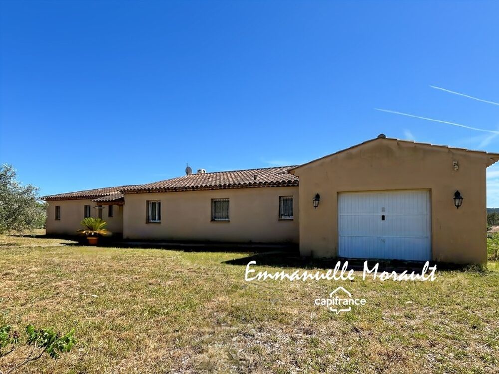 Maison de plain-pied 3 chambres à vendre à BAGNOLS EN FORET (83)