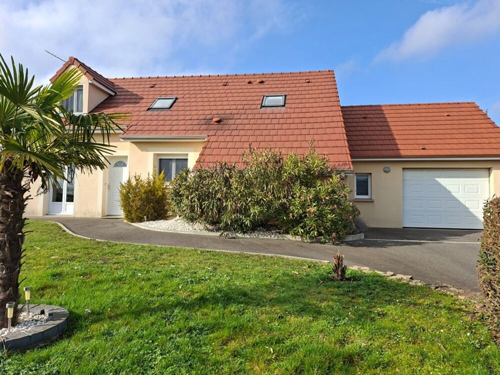 Maison 4 chambres secteur Mamers - SAint Longis, parfaitement entretenue, impasse calme, grand cellier et garage, jardin clos