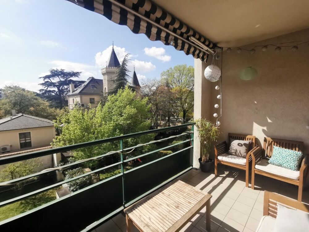 Très bel appartement T5 rénové VILLEURBANNE (69)