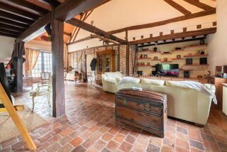  Maison à vendre 14 pièces 344 m²