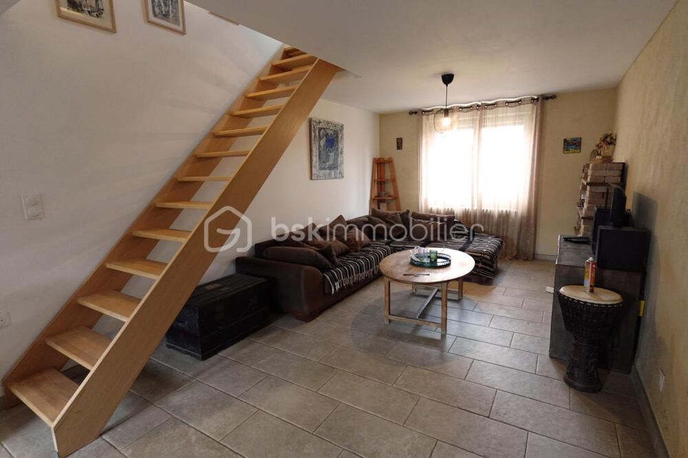 Vente Maison Maison de village rénovée avec jardin et caves Saint remeze