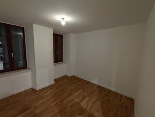  Appartement à louer 2 pièces 45 m²