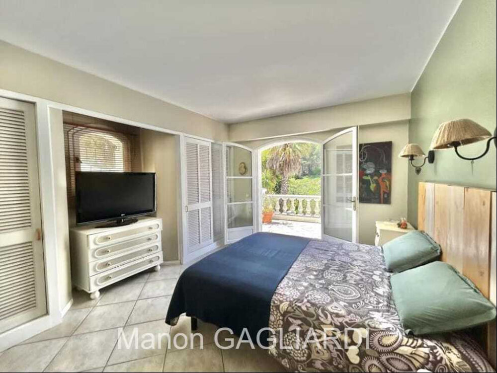  vendre  Villa Saint-Cyr-sur-Mer (83270)