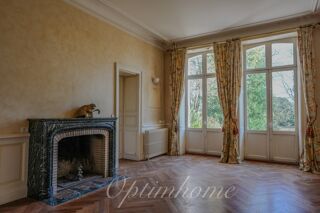  Propri�t�/ch�teau � vendre 15 + pi�ces 613 m�