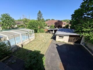  Maison à vendre 10 pièces 180 m²