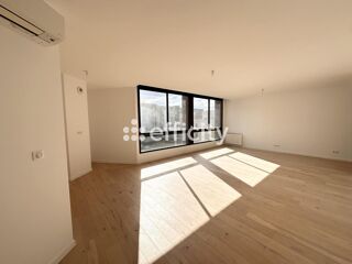  Appartement à vendre 5 pièces 122 m²