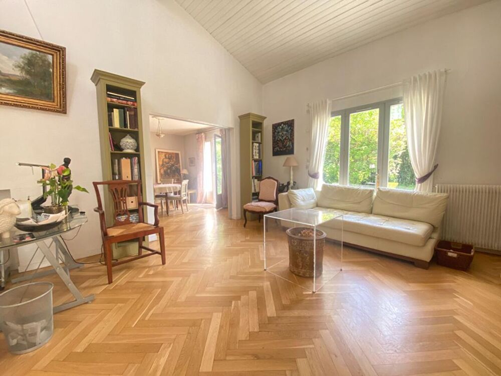 Vente Maison Belle maison de 4 ch sur magnifique jardin dans un quartier résidentiel d'Eysines, intra rocade 210 m2 Eysines