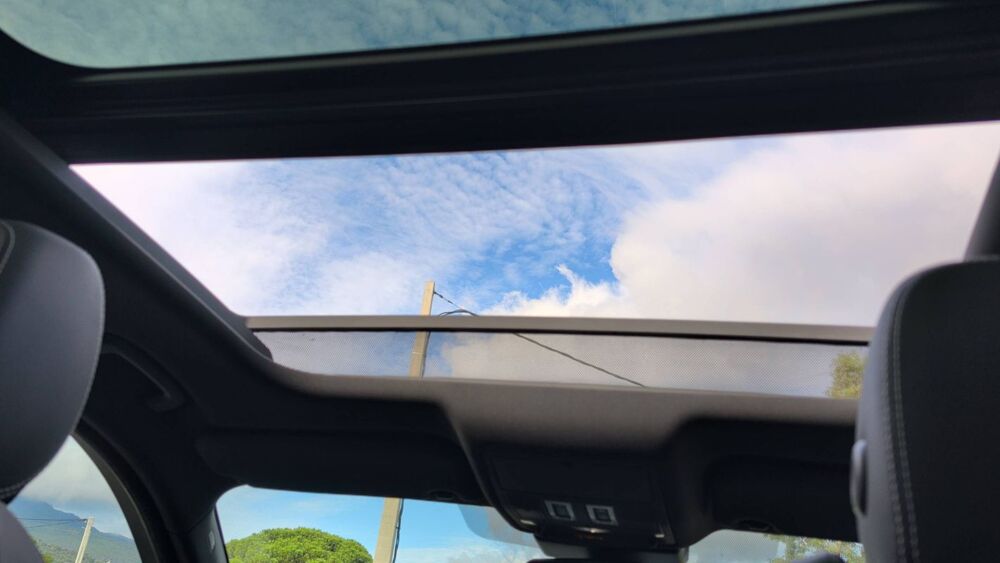 F-PACE 2.0 180 AWD R-Sport - Entretien constructeur Toit ouvrant 2017 occasion 20200 Bastia