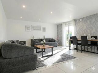  Maison � vendre 11 pi�ces 225 m�