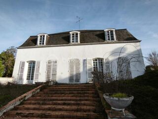  Propri�t�/ch�teau � vendre 10 pi�ces 317 m�