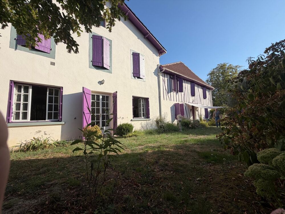 Vente Propriété/Château PLAISANCE (32) centre, élegante MAISON DE MAITRE XVIIIs, sans travaux, 190m2 sur 800m2 de jardin clos et paysagé, belle dépendan Plaisance