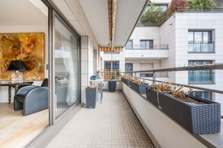  Appartement � vendre 15 + pi�ces 85 m�