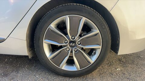 Ioniq 1.6 GDi 141 Hybrid DCT6 Creative - Premi&egrave;re main 2019 occasion 95700 Roissy En France