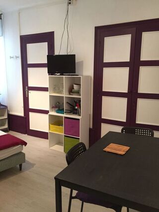  Appartement à louer 1 pièce 20 m²