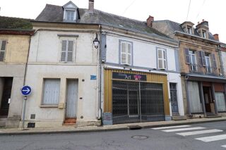  Immeuble à vendre 7 pièces 220 m²