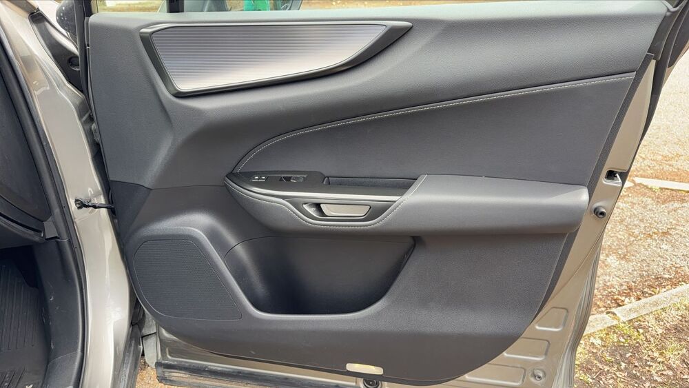 NX 2.5 VVT-i 450h+ 309 Plug in Hybrid AWD E-CVT F Sport Executi 2022 occasion 60260 Lamorlaye