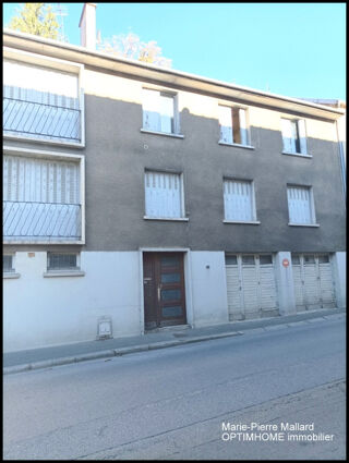  Maison  vendre 8 pices 137 m