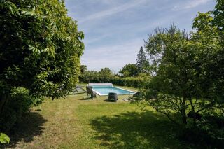  Maison à vendre 10 pièces 411 m²