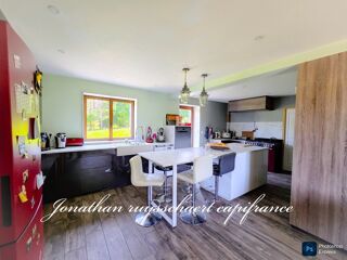  Maison � vendre 10 pi�ces 250 m�