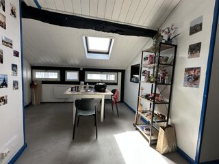  Immeuble à vendre 6 pièces 130 m²