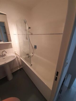  Appartement à louer 1 pièce 33 m²