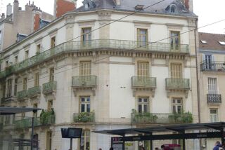  Appartement � louer 4 pi�ces 101 m�