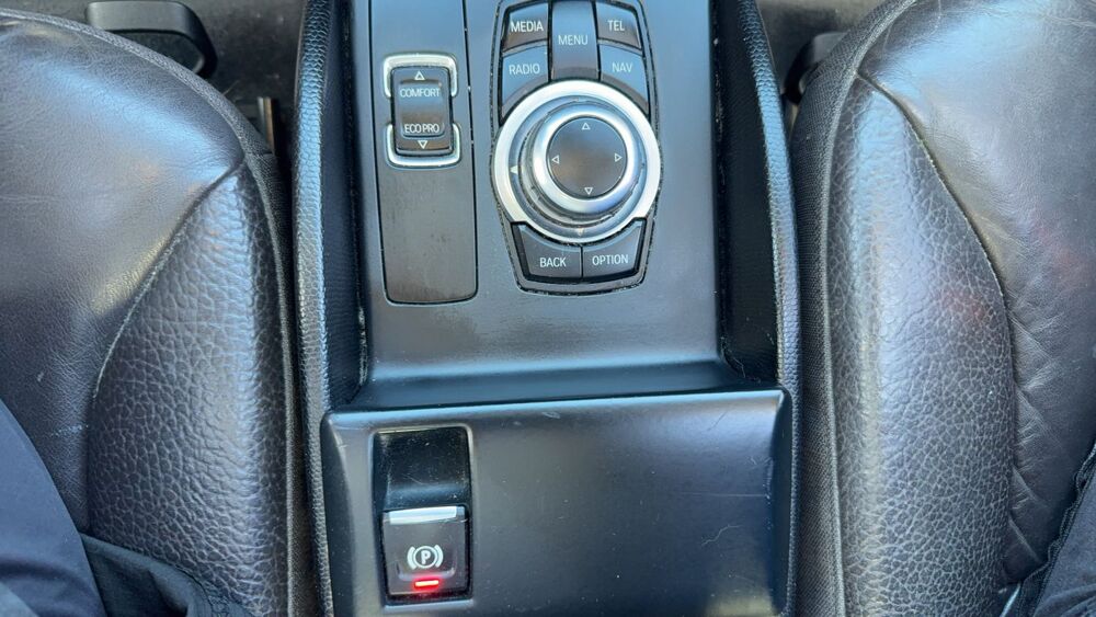 i3 eDrive 170 22 kWh Urban Life 2015 occasion 09000 Foix