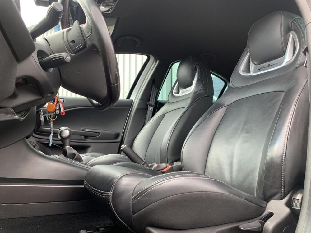 Giulietta QV 1750 TBi 240 CH Veloce 2017 occasion 14650 Carpiquet