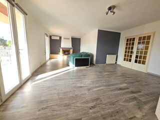  Villa à vendre 7 pièces 213 m²